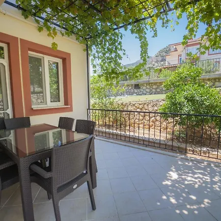 Spectacular With Pool And Amazing View Surrounded By Nature Villa *